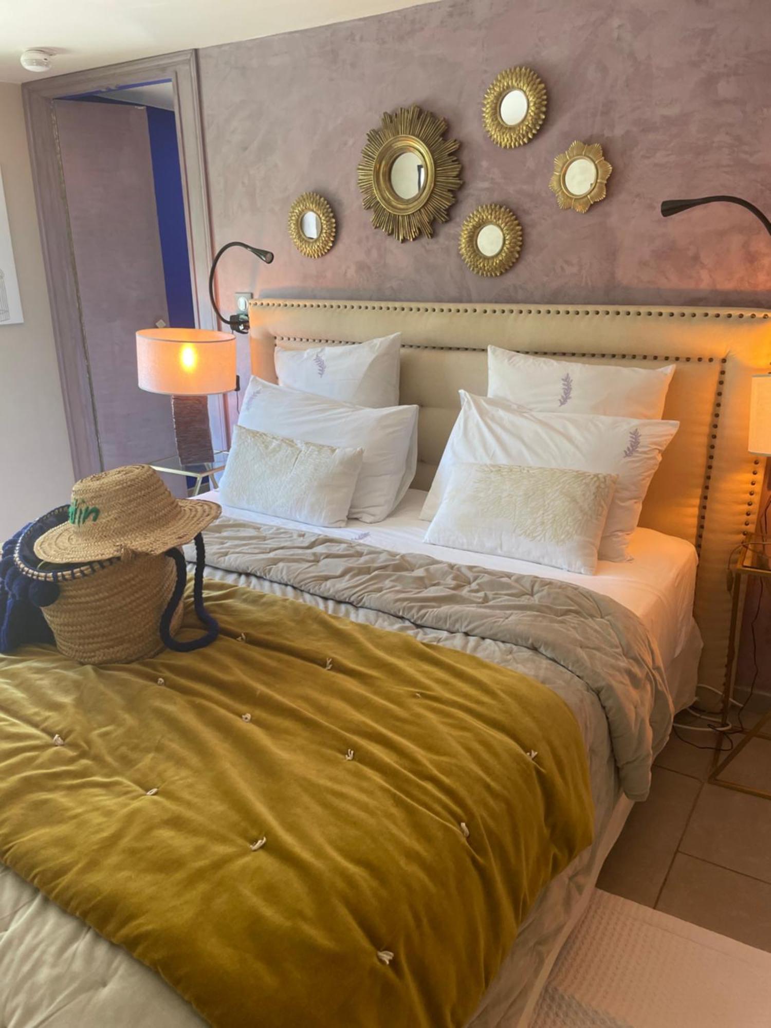 Hotel Mas De Provence En Riviera La Roquette-sur-Var Pokoj fotografie
